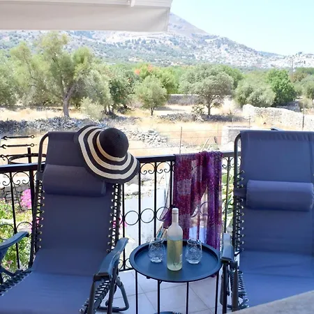 بيت للعطل Korali