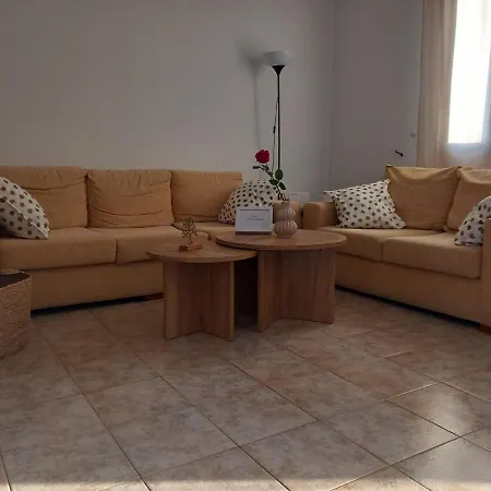 بيت للعطل Korali