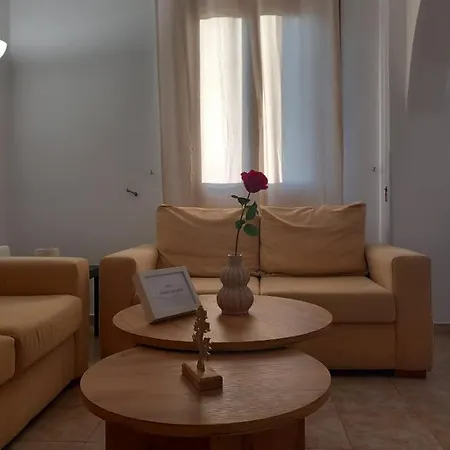 بيت للعطل Korali سيمي